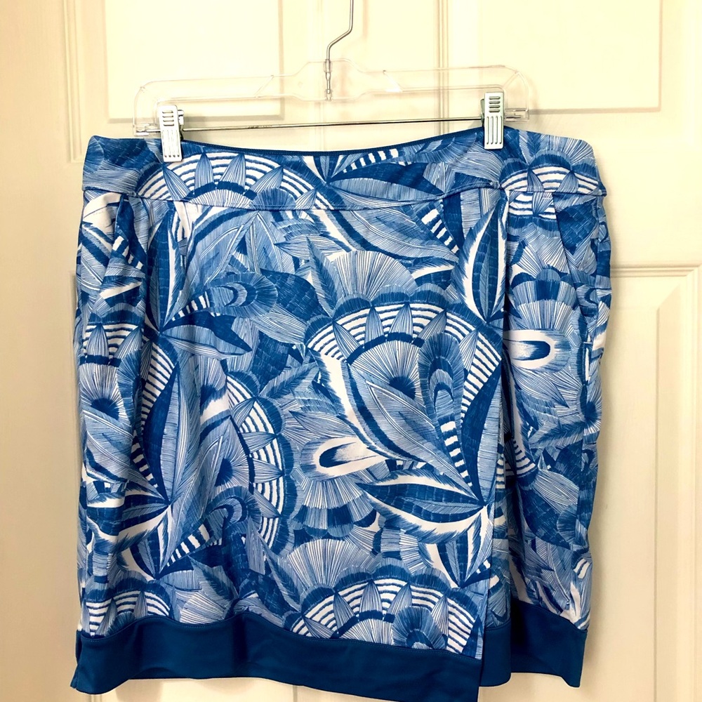 Skort! Blue & white